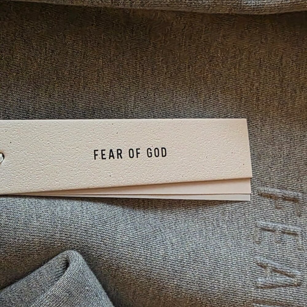 Essentials Fear of God - Embossed Classic Fleece Hoodie